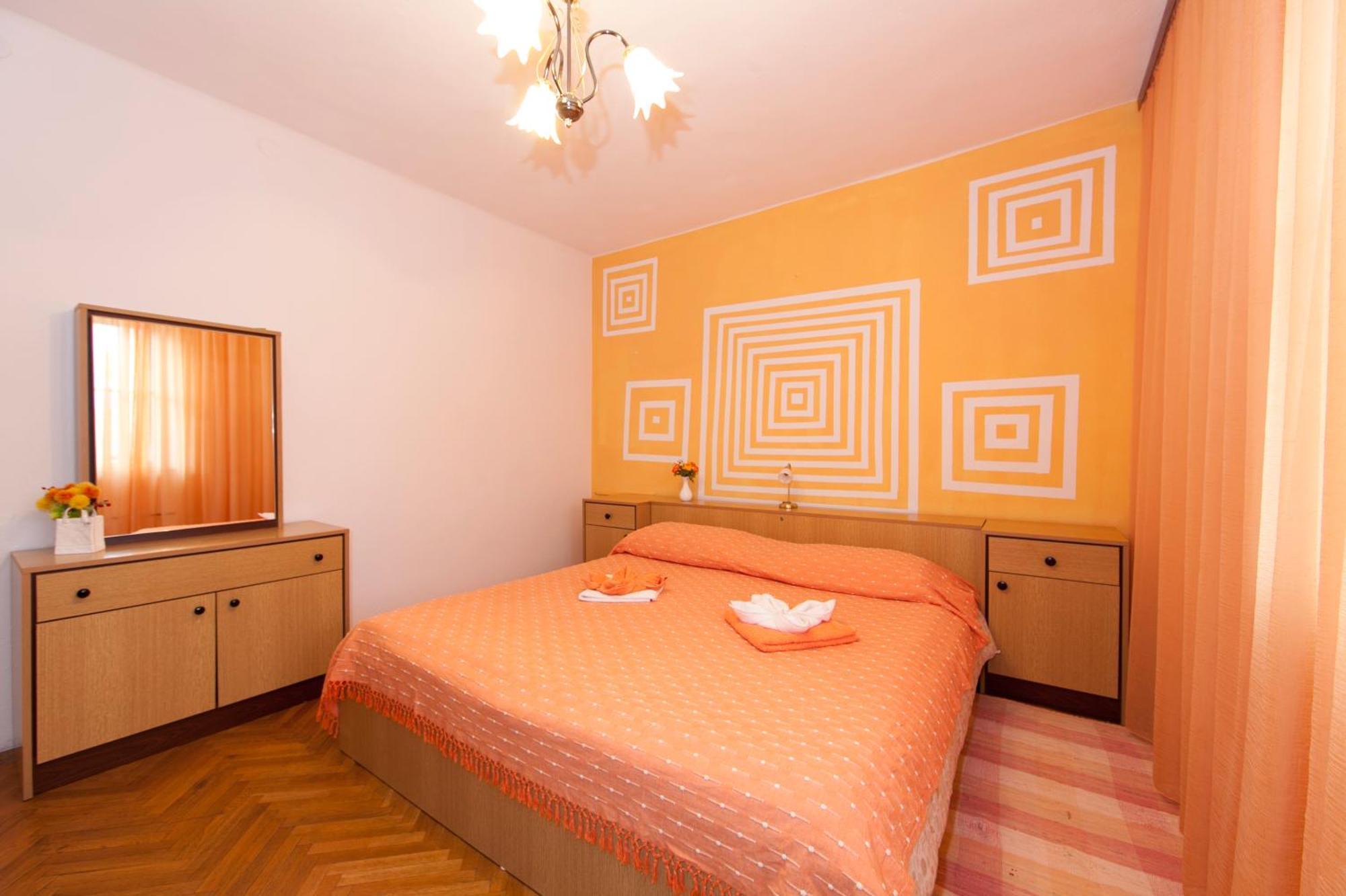 Apartmani Darinka Baska Voda Exterior photo